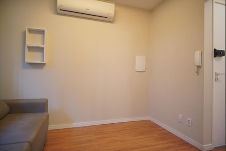 Sala de apartamento para alugar com 1 quarto, 32m² em Bela Vista, Porto Alegre