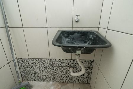 Casa para alugar com 25m², 1 quarto e sem vagaÁrea de Serviço