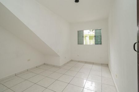 Casa para alugar com 25m², 1 quarto e sem vagaQuarto