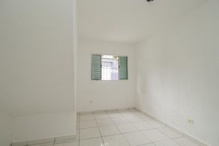 Quarto de casa para alugar com 1 quarto, 25m² em Vila California, São Paulo