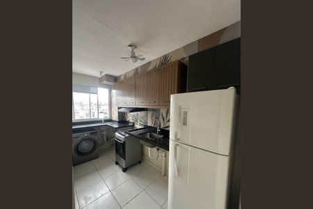 Cozinha de apartamento para alugar com 2 quartos, 43m² em Jardim Egle, São Paulo