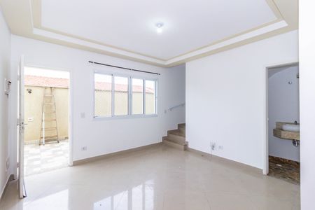 Sala de casa de condomínio para alugar com 2 quartos, 280m² em Vila Clarice, São Paulo