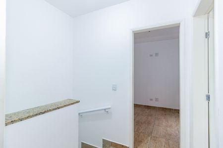 Casa de condomínio para alugar com 280m², 2 quartos e 1 vagaCorredor