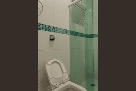 Casa para alugar com 160m², 3 quartos e 1 vaga Casa para alugar com 160m², 3 quartos e 1 vagaBanheiro da Suíte 1