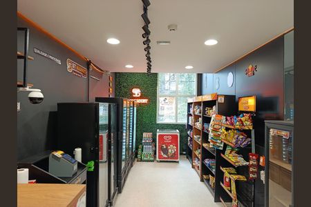 Apartamento para alugar com 38m², 1 quarto e sem vagaMini mercado