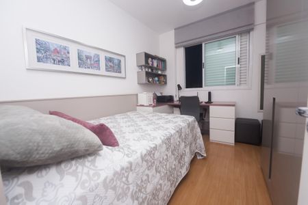 Apartamento à venda com 135m², 4 quartos e 4 vagassuite 3