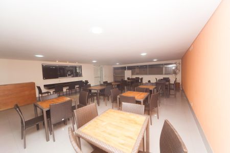 Apartamento à venda com 135m², 4 quartos e 4 vagasÁrea comum - Salão de festas
