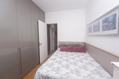 Apartamento à venda com 135m², 4 quartos e 4 vagassuite 3