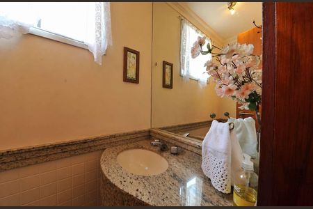 Apartamento à venda com 4 quartos, 150m² em Funcionários, Belo Horizonte