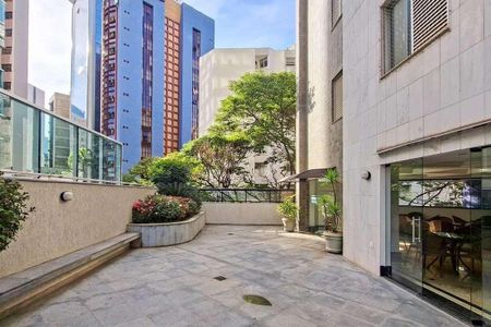 Apartamento à venda com 150m², 4 quartos e 2 vagas