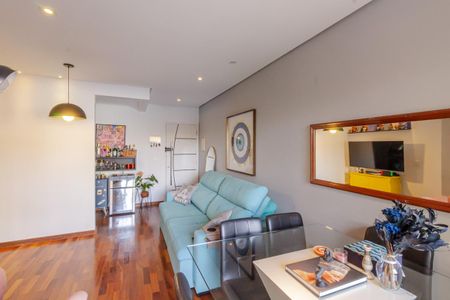 Apartamento à venda com 56m², 2 quartos e 1 vaga Apartamento à venda com 56m², 2 quartos e 1 vagaSala