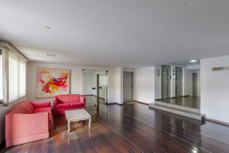 Apartamento à venda com 56m², 2 quartos e 1 vaga Apartamento à venda com 56m², 2 quartos e 1 vagaHall Social