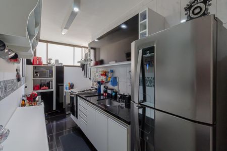 Apartamento à venda com 56m², 2 quartos e 1 vaga Apartamento à venda com 56m², 2 quartos e 1 vagaCozinha