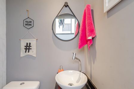 Apartamento à venda com 56m², 2 quartos e 1 vaga Apartamento à venda com 56m², 2 quartos e 1 vagaLavabo