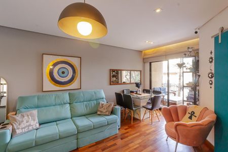 Apartamento à venda com 56m², 2 quartos e 1 vaga Apartamento à venda com 56m², 2 quartos e 1 vagaSala