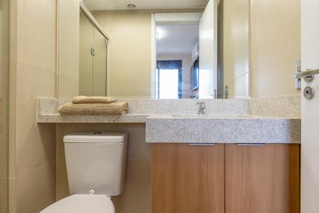 Apartamento para alugar com 26m², 1 quarto e sem vaga Apartamento para alugar com 26m², 1 quarto e sem vagaBanheiro da Suíte