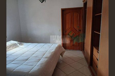 Casa à venda com 272m², 4 quartos e 3 vagas