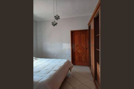 Casa à venda com 272m², 4 quartos e 3 vagas