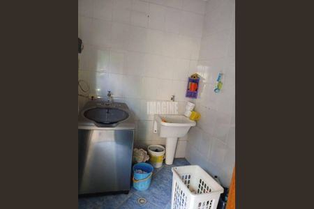 Casa à venda com 272m², 4 quartos e 3 vagas