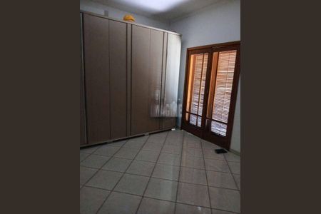 Casa à venda com 4 quartos, 272m² em Vila Talarico, São Paulo