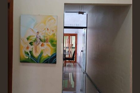 Casa à venda com 272m², 4 quartos e 3 vagas