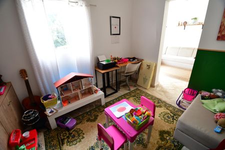 Casa de condomínio para alugar com 460m², 3 quartos e 3 vagasEscritório