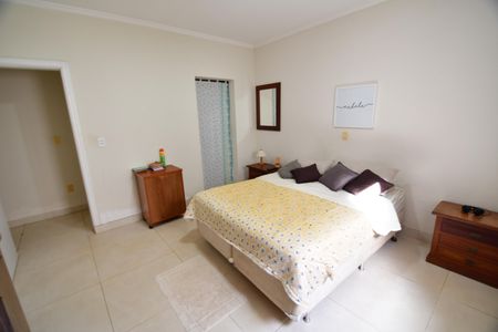 Casa de condomínio para alugar com 460m², 3 quartos e 3 vagasQuarto 3 - Suíte