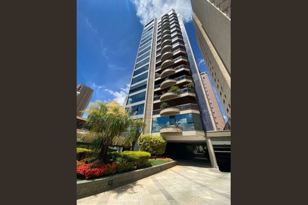 Apartamento para alugar com 409m², 4 quartos e 3 vagas