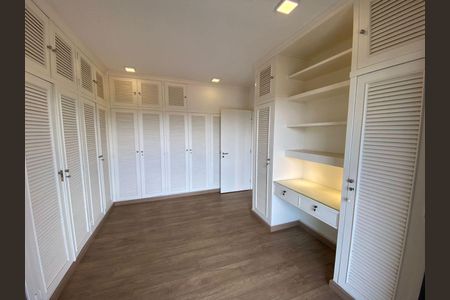 Apartamento para alugar com 409m², 4 quartos e 3 vagas