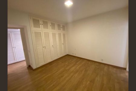 Apartamento para alugar com 409m², 4 quartos e 3 vagas