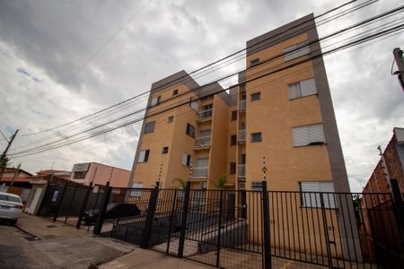 Apartamento para alugar com 58m², 2 quartos e 1 vagaFachada