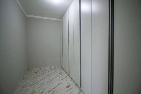 Casa de condomínio para alugar com 211m², 3 quartos e 3 vagasCloset