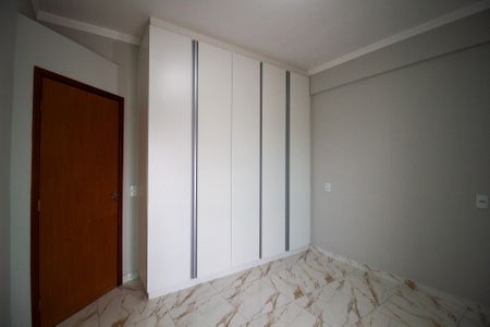 Casa de condomínio para alugar com 211m², 3 quartos e 3 vagasSuíte 3