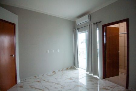 Casa de condomínio para alugar com 211m², 3 quartos e 3 vagasSuíte 2