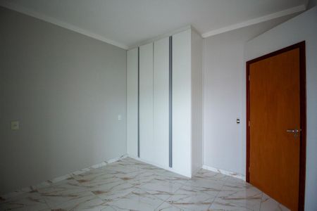 Casa de condomínio para alugar com 211m², 3 quartos e 3 vagasSuíte 2