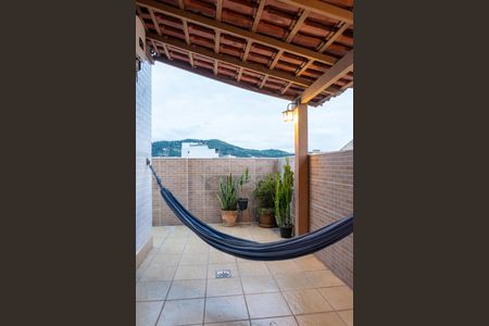 Apartamento à venda com 250m², 3 quartos e 2 vagas Apartamento à venda com 250m², 3 quartos e 2 vagasVaranda