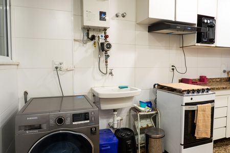 Apartamento à venda com 250m², 3 quartos e 2 vagas Apartamento à venda com 250m², 3 quartos e 2 vagasCozinha
