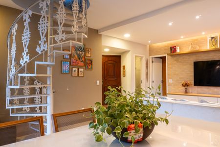 Sala de apartamento à venda com 3 quartos, 250m² em Vila Isabel, Rio de Janeiro