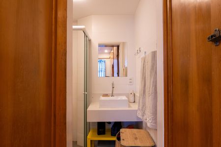 Apartamento à venda com 250m², 3 quartos e 2 vagas Apartamento à venda com 250m², 3 quartos e 2 vagasBanheiro da Suíte 1