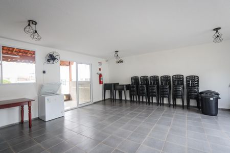 Apartamento para alugar com 42m², 2 quartos e sem vaga Apartamento para alugar com 42m², 2 quartos e sem vagaÁrea comum - Salão de festas