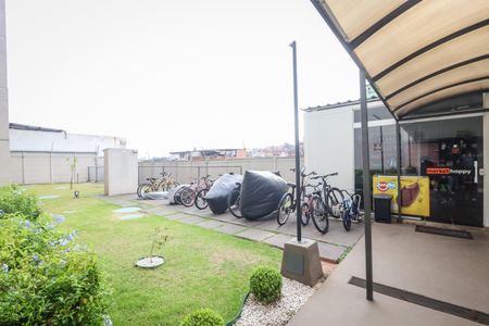 Apartamento para alugar com 42m², 2 quartos e sem vaga Apartamento para alugar com 42m², 2 quartos e sem vagaEntrada