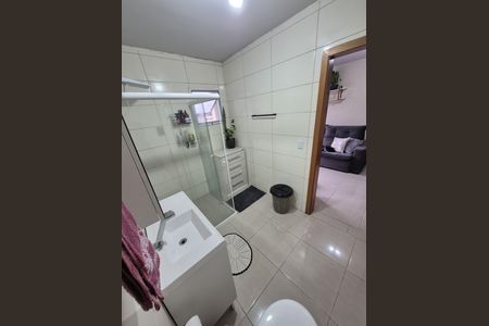 Banheiro de apartamento à venda com 1 quarto, 50m² em Hípica, Porto Alegre