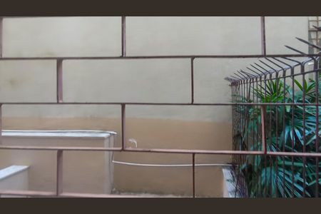 Apartamento para alugar com 72m², 2 quartos e sem vagaVista 