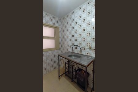 Apartamento para alugar com 72m², 2 quartos e sem vagaCozinha 
