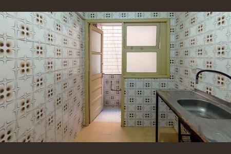 Apartamento para alugar com 72m², 2 quartos e sem vagaCozinha 