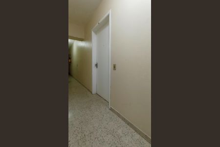 Apartamento para alugar com 72m², 2 quartos e sem vagaPorta do imóvel 