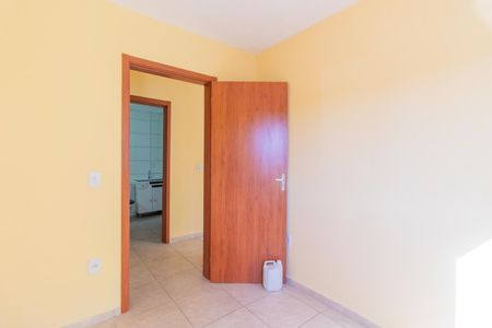 Quarto 1 de apartamento para alugar com 2 quartos, 53m² em Chapéu do Sol, Porto Alegre