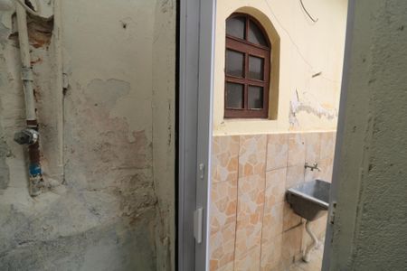 Banheiro de kitnet/studio para alugar com 1 quarto, 9m² em Vila Formosa, São Paulo