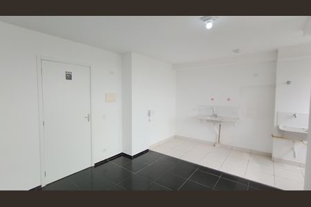 Sala de apartamento para alugar com 1 quarto, 50m² em Jardim Casa Branca, Suzano