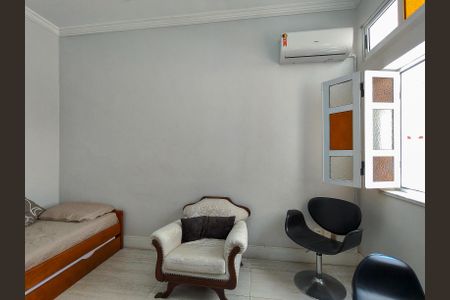 Quarto 1 de casa à venda com 5 quartos, 200m² em Tijuca, Rio de Janeiro